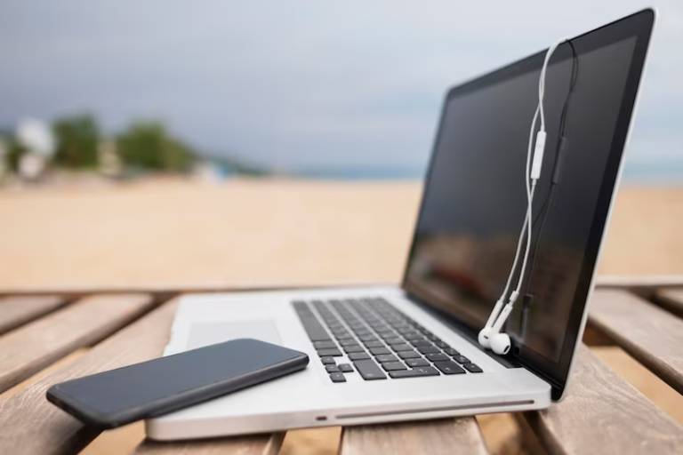 Work Smart, Rent Smart: Apple MacBook Rentals for Mumbai Pro...